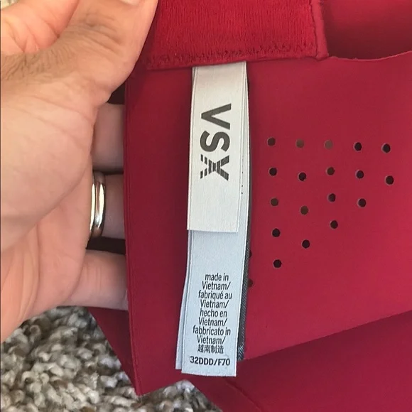 VSX Sports Bra 32DDD - Picture 4 of 7